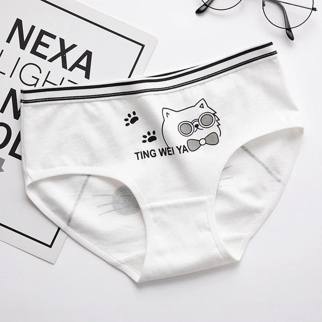 Simple Black And White Cute Cartoon Underwear Women's Mid-waist Bag Hip Breathable Underwear Women 100% Cotton